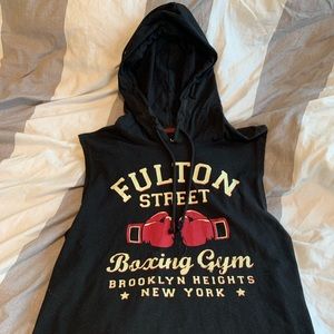 Boxing Cropped Hoodie